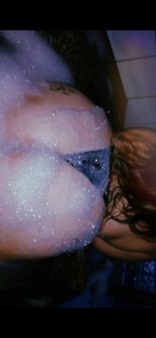 Loira, gordinha, 18 aninhos. Não faço anal .adoro transa vem goza gostoso comigo.mai fotos e informações no watts